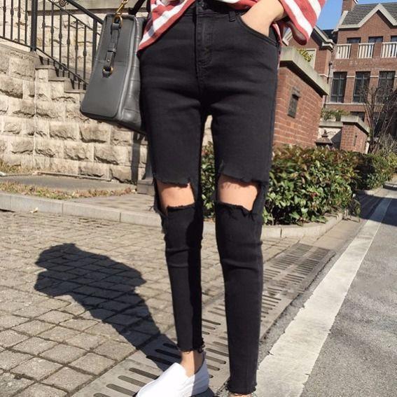 Female ripped skinny black beggar pencil pants